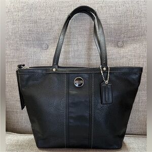 Vintage Coach Perforated Genuine Leather Silver Hardware Black Shoulder Bag